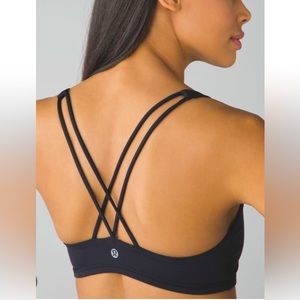 LULULEMON FREE TO BE SPORTS BRA BLACK SIZE 4 EXCELLENT CONDITION